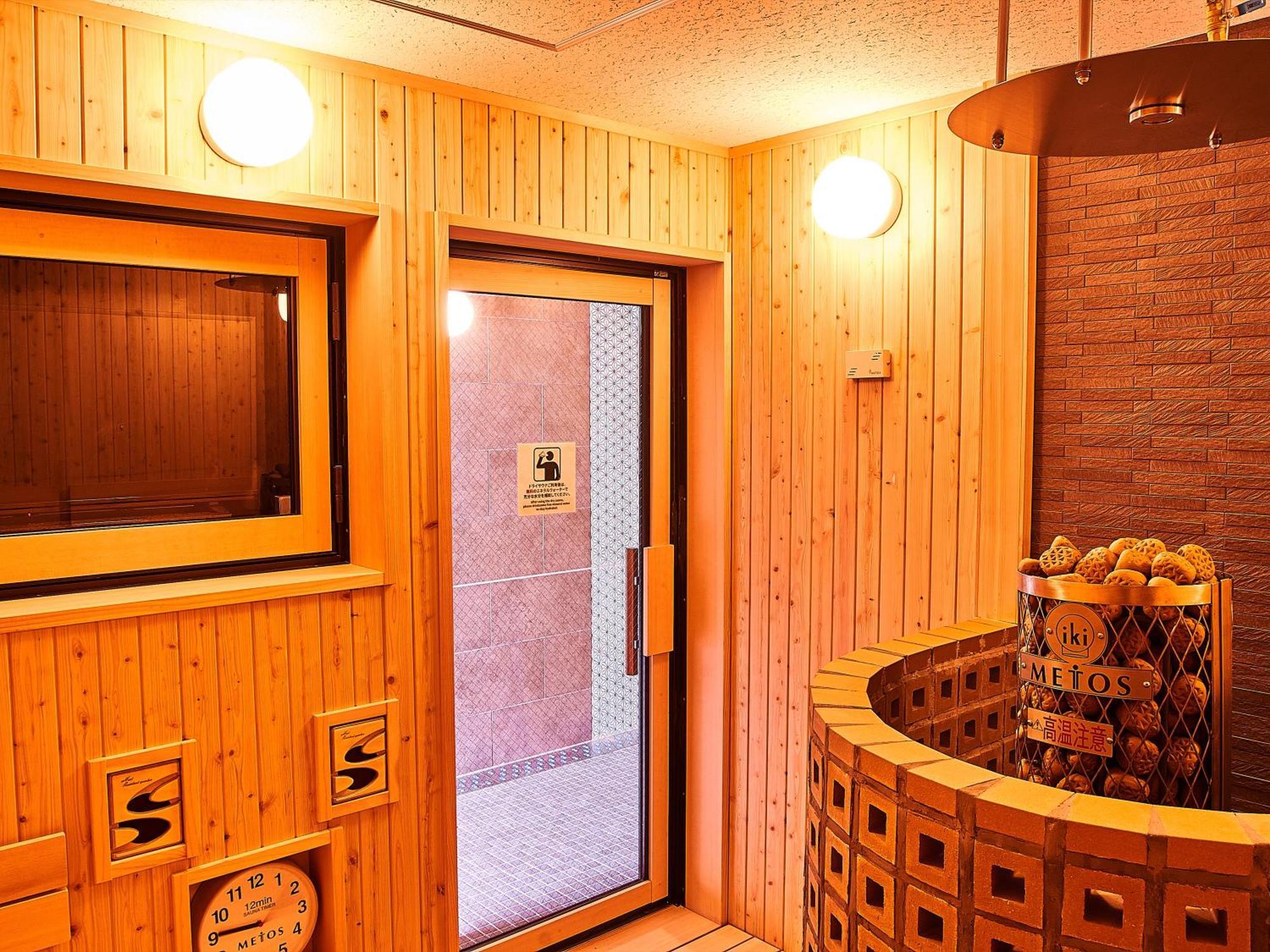 Capsule Hotel Anshin Oyado Premium Nagoya Sakae Exterior foto