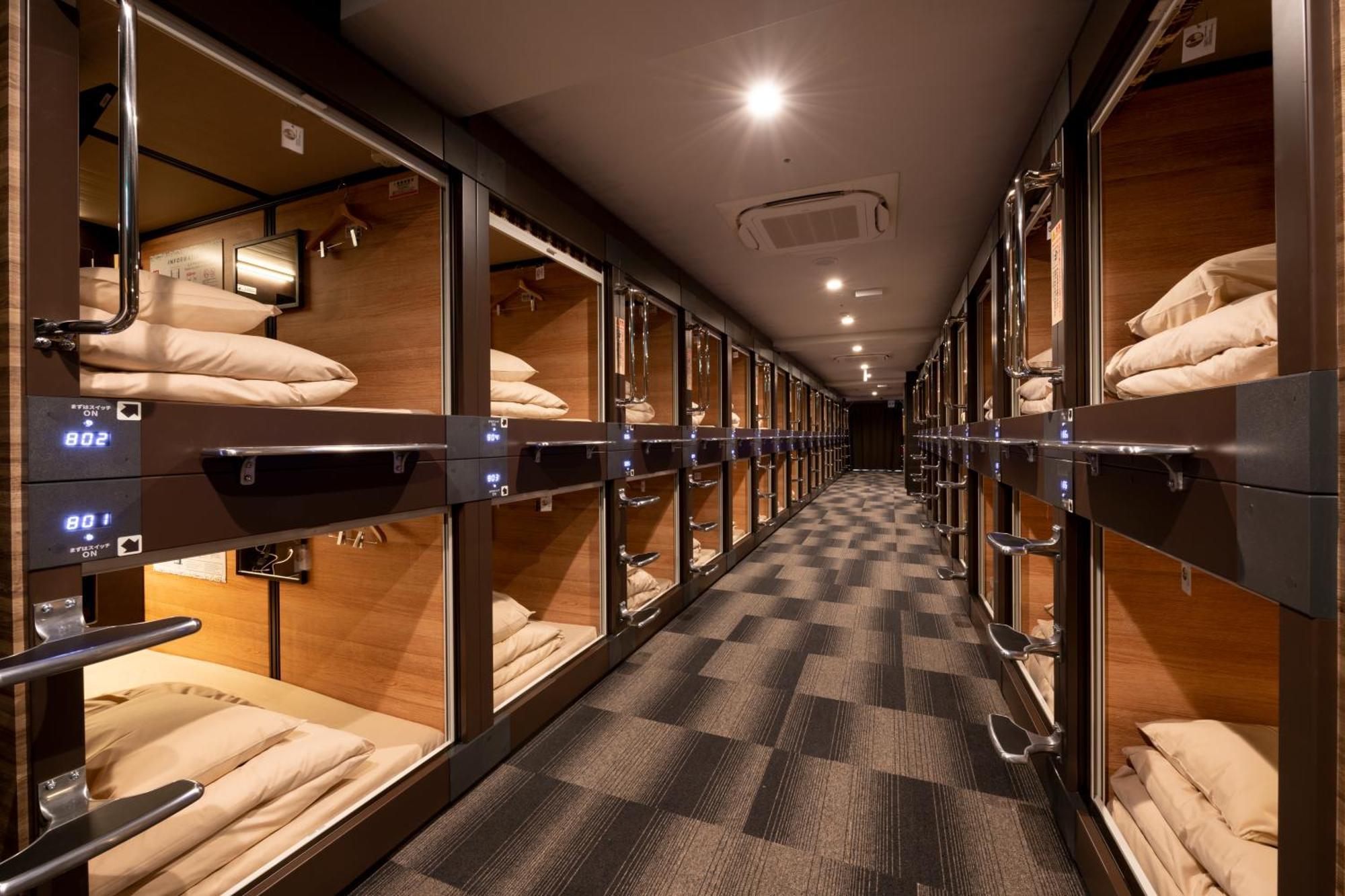 Capsule Hotel Anshin Oyado Premium Nagoya Sakae Exterior foto
